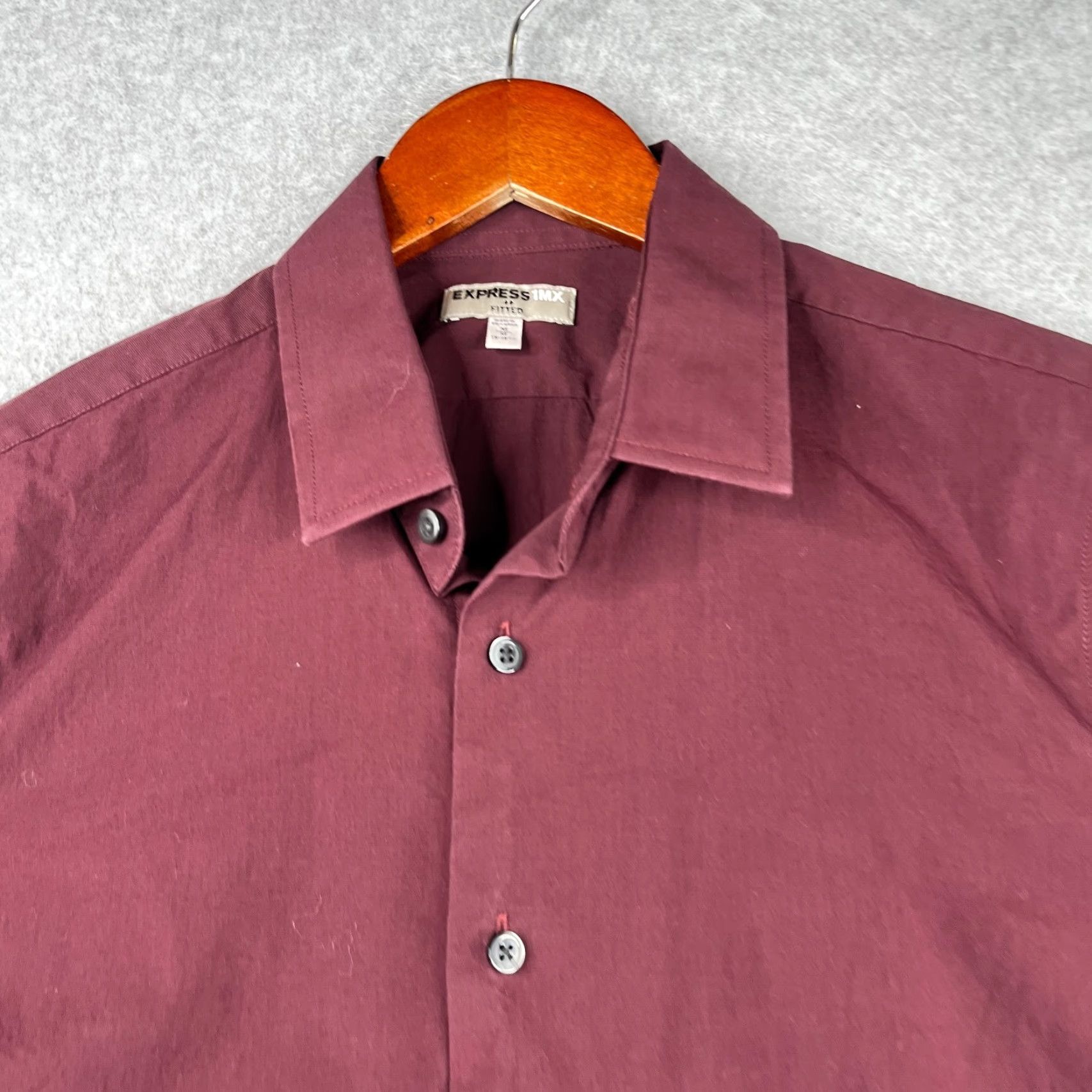 Express Express Shirt Mens Medium Burgundy Fitted Button-Up Long Sleeve Casual Slim- Fit 1MX Size US M / EU 48-50 / 2 - 3 Thumbnail