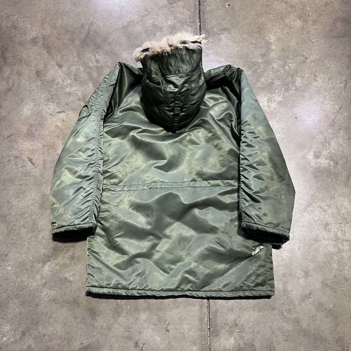 Vintage Vintage Cornith Mfg Military Parka N3B USAF Cold Weather 70s Size US M / EU 48-50 / 2 - 13 Thumbnail