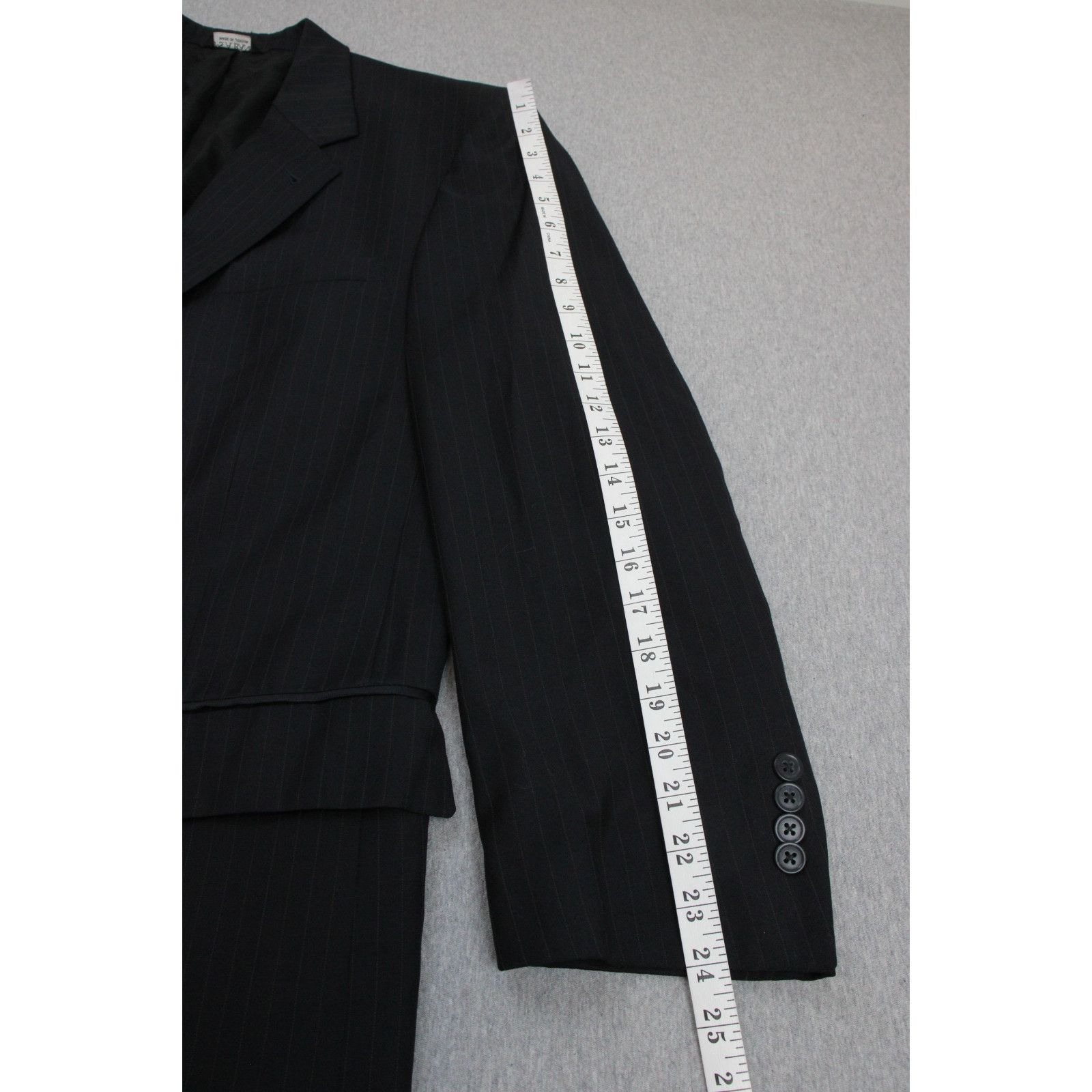 Jos. A. Bank Jos A Bank Blazer Men Size 46R Navy Blue Pinstriped 2 Button Size 46R - 9 Thumbnail