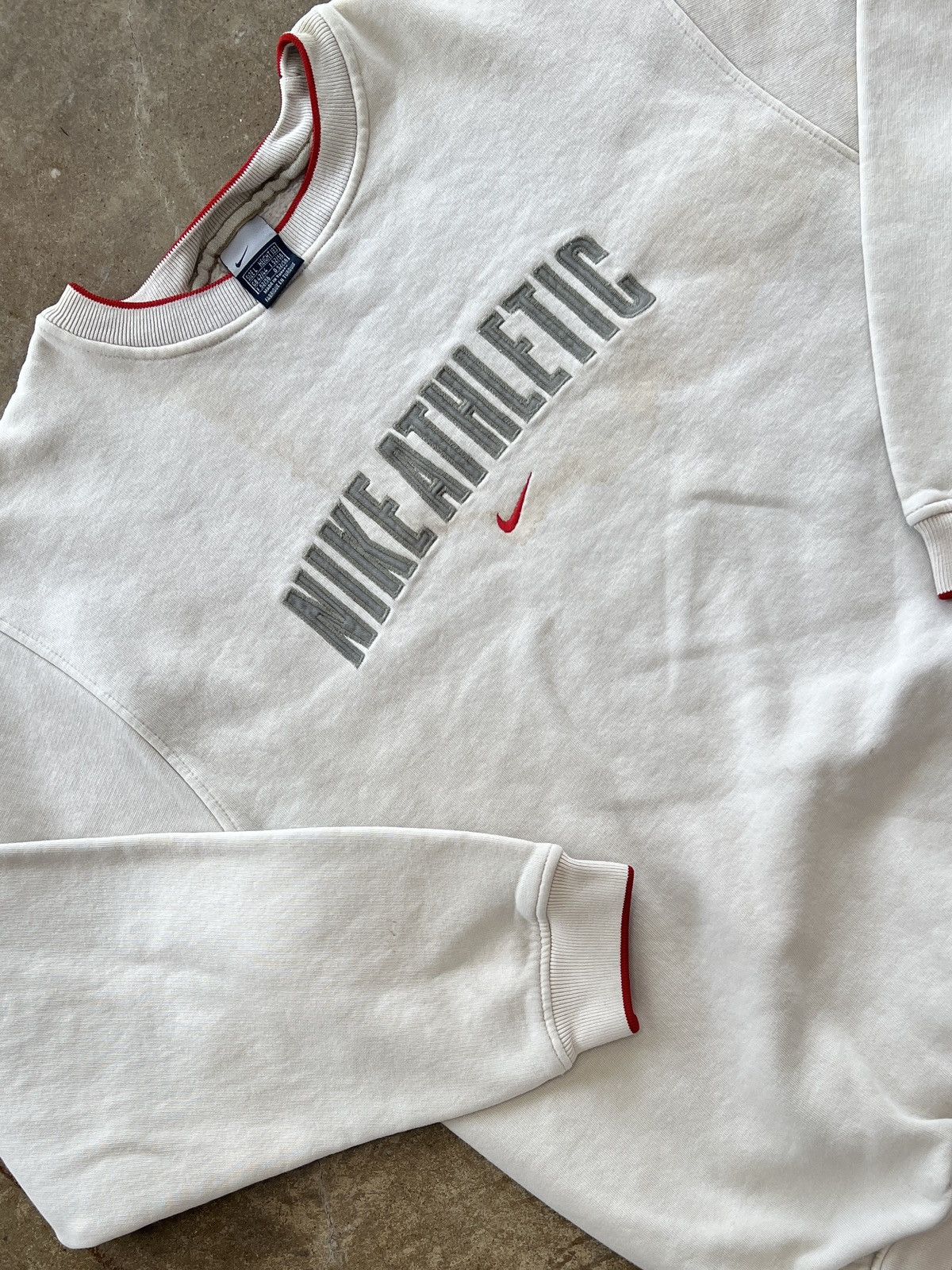 Nike Vintage Y2K Nike Athletic Swoosh Crewneck Large Size US L / EU 52-54 / 3 - 1 Thumbnail