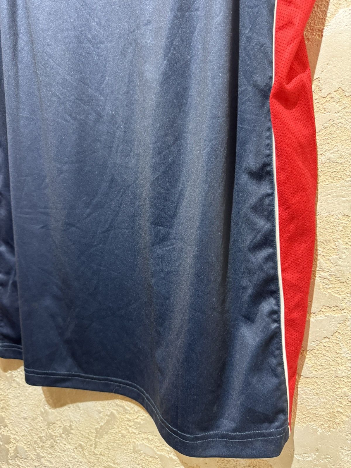Other Baskonia Basketball Jersey Kelme XL New With Tags Size US XL / EU 56 / 4 - 14 Thumbnail