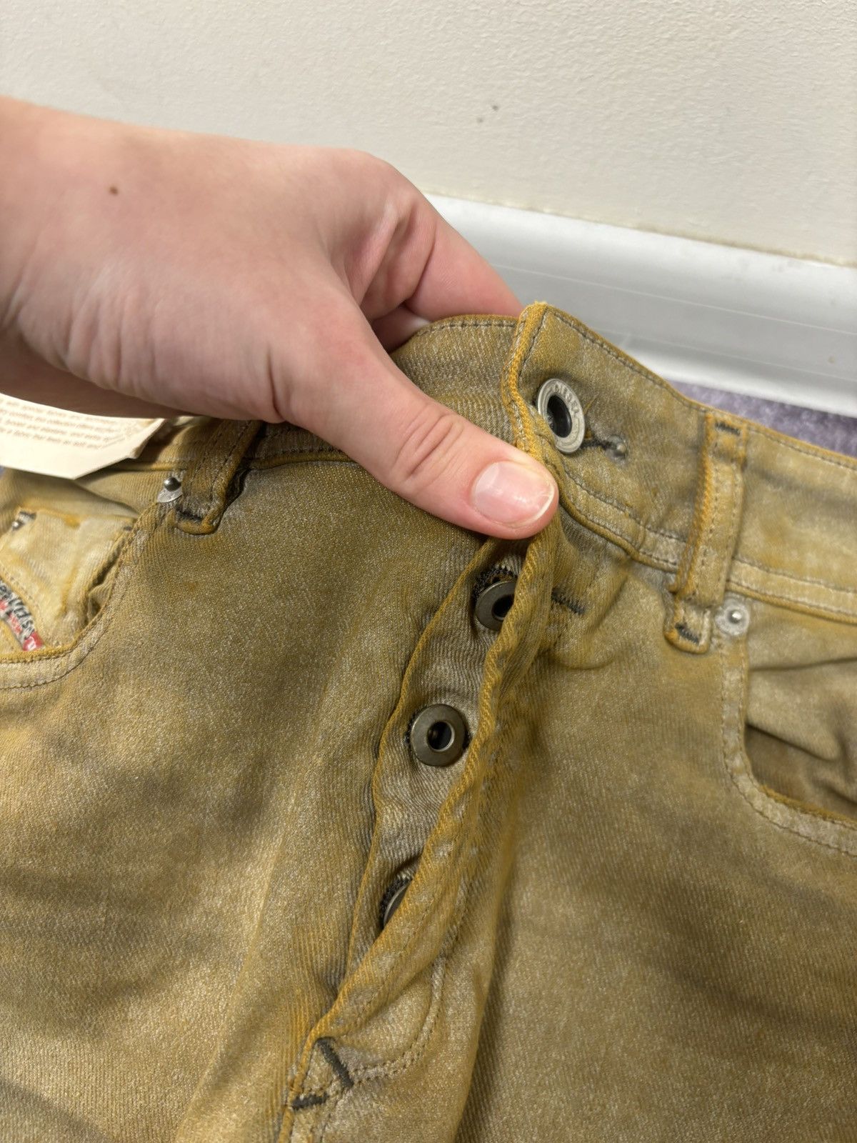 Diesel Diesel Sleenker Slim Skinny NWT Distressed Gold Pants Jeans Size US 27 - 11 Thumbnail