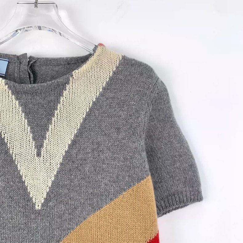 Prada Prada Gray Short Sleeve Knit Sweater -2505 Size US S / EU 44-46 / 1 - 3 Thumbnail
