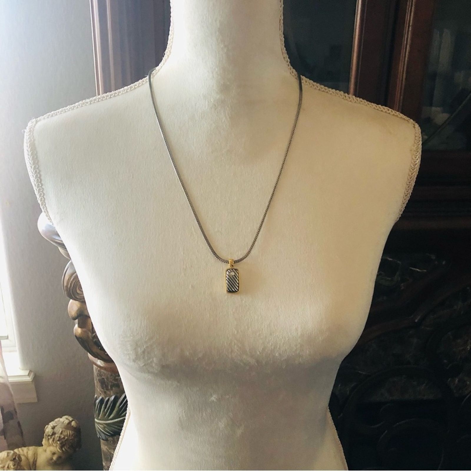 Vintage Vintage gold and silver tone pendant chain necklace Size ONE SIZE - 6 Thumbnail