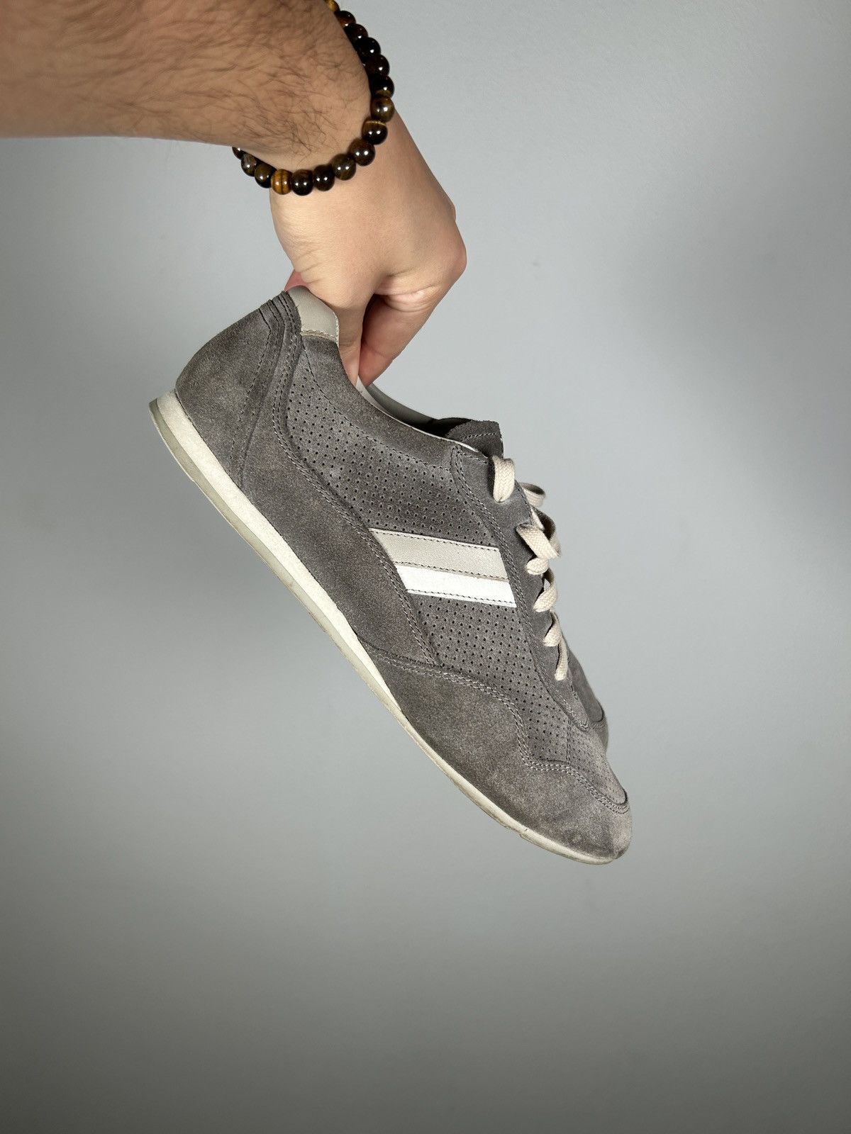 Prada WB! Suede Flat Low Trainers Size US 9 / EU 42 - 4 Thumbnail