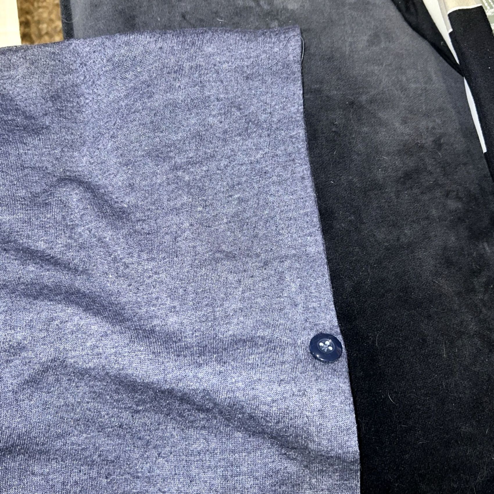 Vintage VINTAGE Women’s FIDM Fashion Institute Of Design & Merch Sweatshirt Hoodie Shawl NWT Size ONE SIZE - 4 Thumbnail