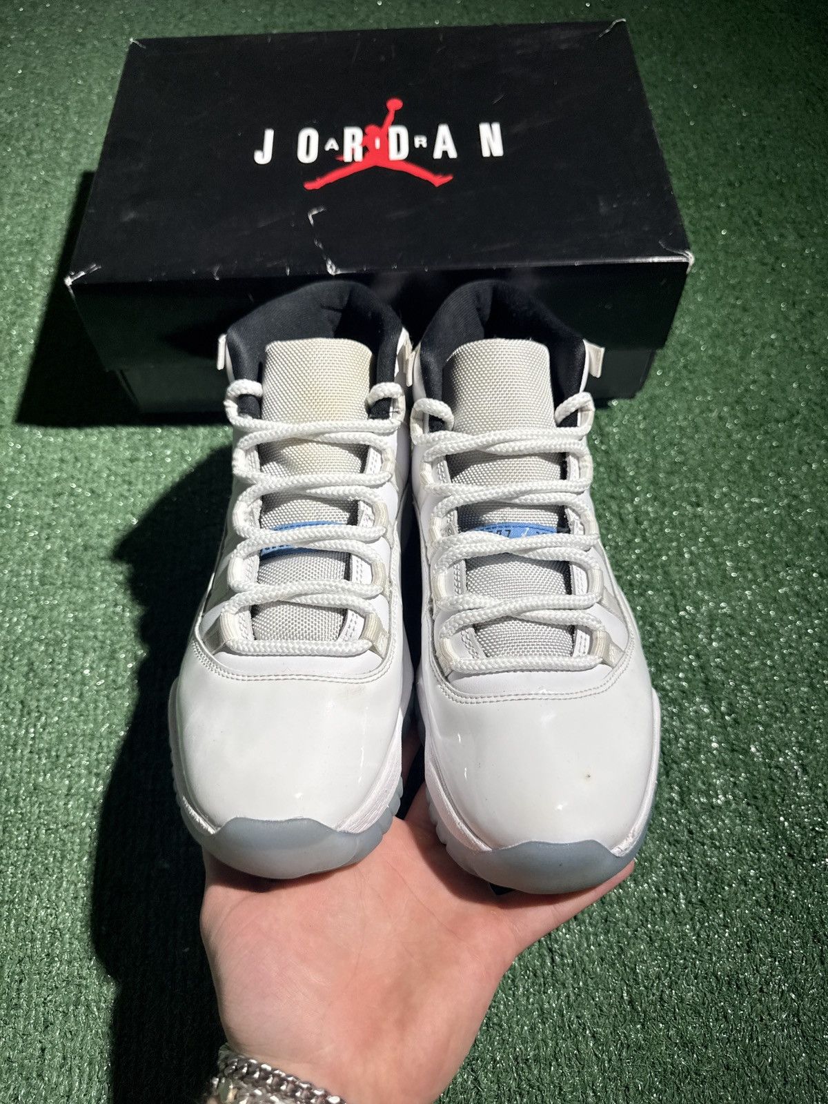 Jordan Brand Jordan 11 Legend Blue 2024 Size US 9 / EU 42 - 2 Thumbnail