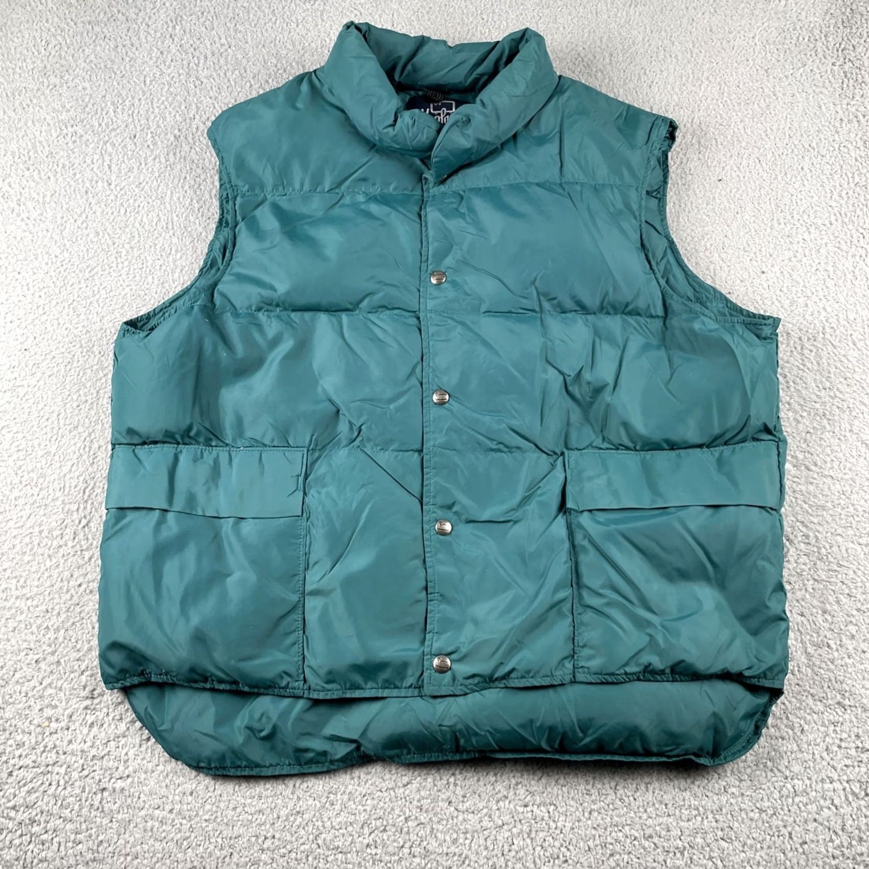 Vintage VINTAGE Woolrich Vest Puffer Button Up USA 90s Green Men XL Outdoor Jacket Size US XL / EU 56 / 4 - 2 Thumbnail