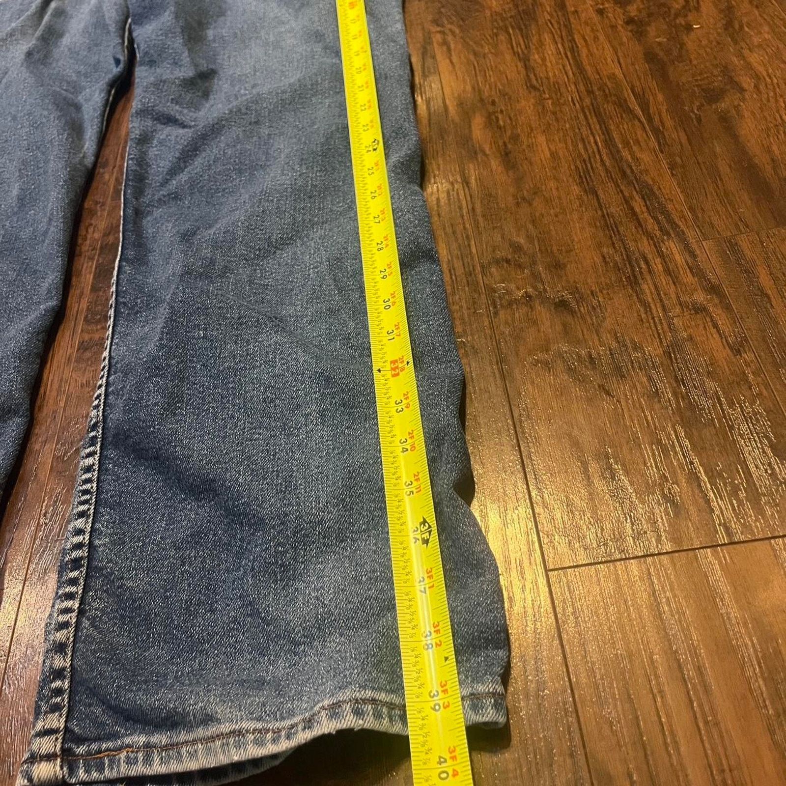 Levi's Vintage 80s Faded and Distressed Levis Jeans Size US 37 - 7 Thumbnail