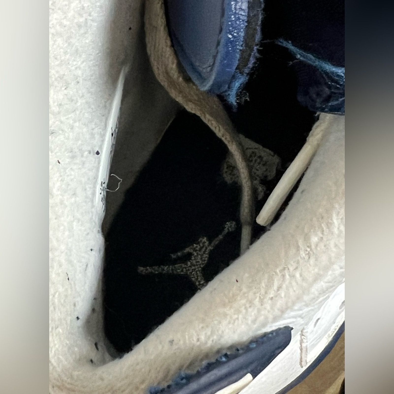 Jordan Brand Air Jordan 6 Retro Midnight Leather Shoes 5.5Y Women 7 Size US 7 / IT 37 - 10 Thumbnail