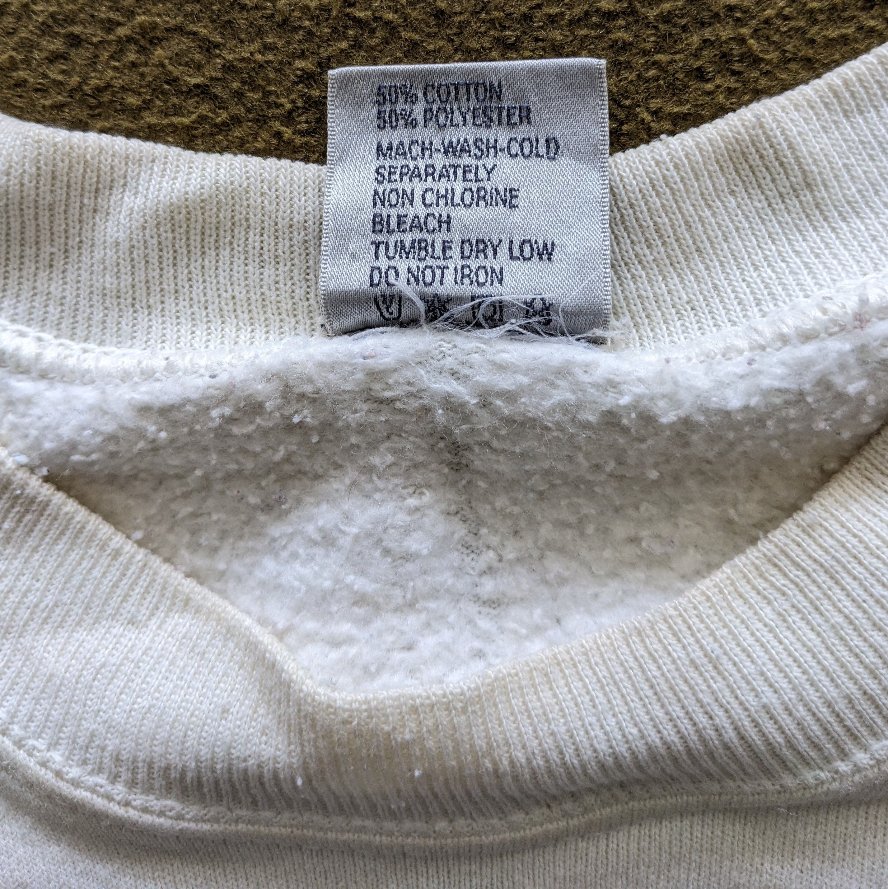 Vintage Vintage LONSDALE London Sweatshirt Size US L / EU 52-54 / 3 - 9 Thumbnail