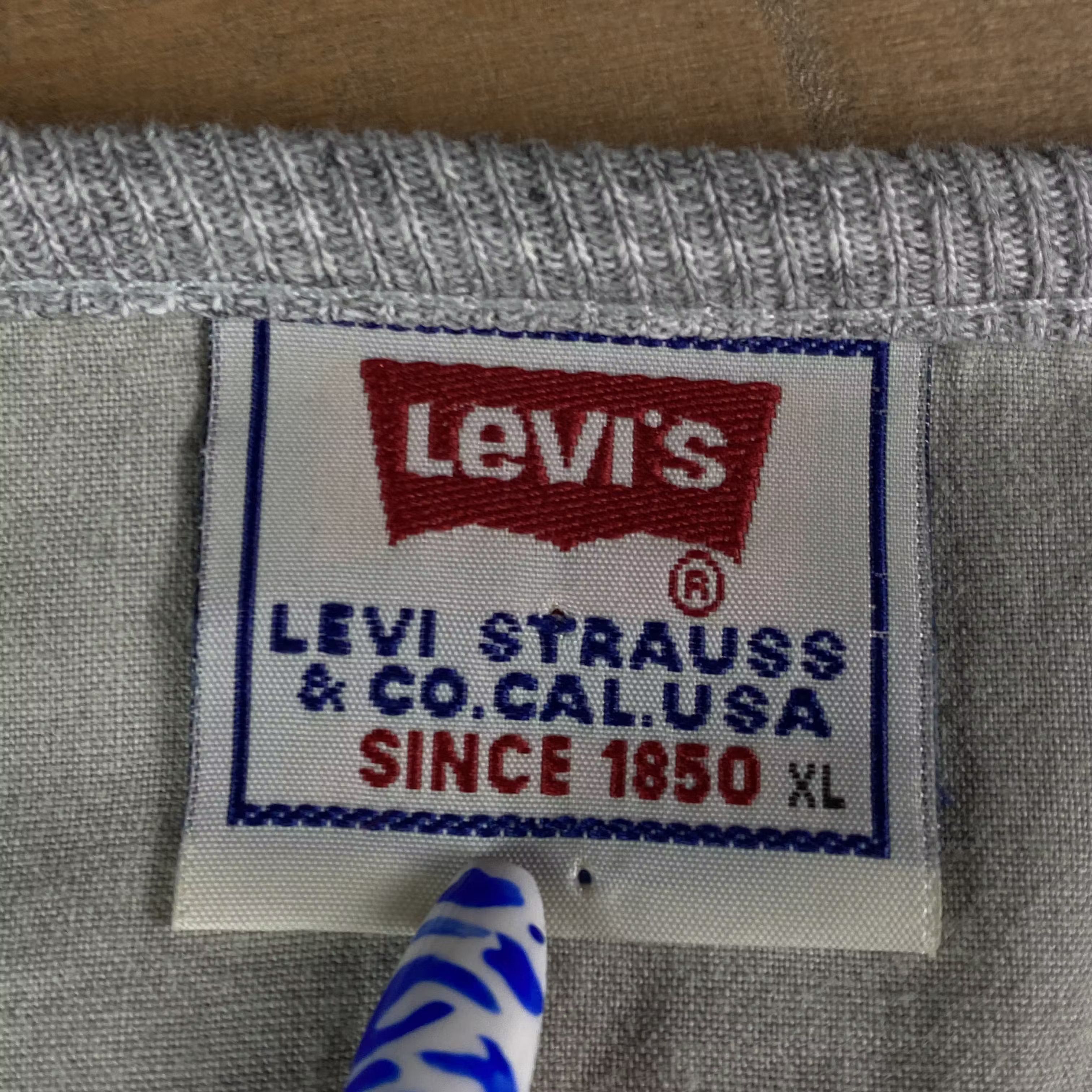 Levi's × Levi's Vintage Clothing × Vintage Mens Levi’s Vintage Long Sleeve Size XL Size US XL / EU 56 / 4 - 5 Thumbnail