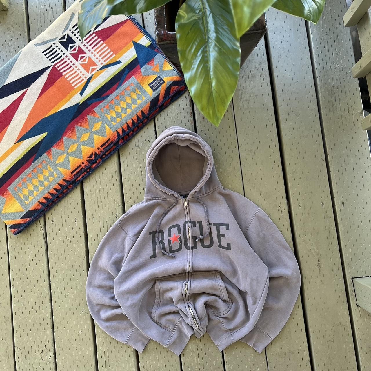 Vintage Vintage Y2K Rogue Status Gun Show Skate Zip Hoodie | Grailed