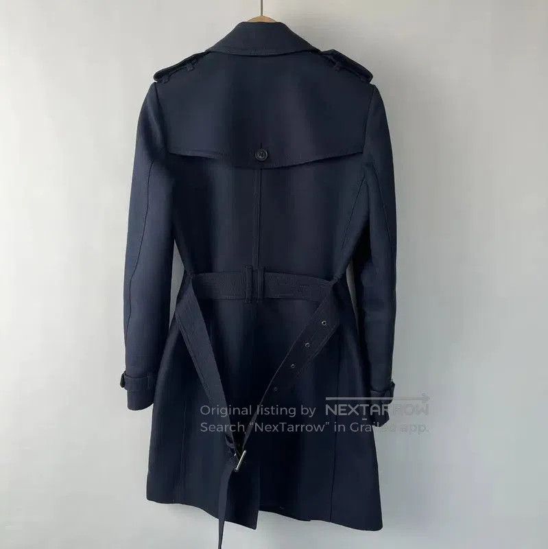 Burberry Burberry Women's Navy Blue Trench Coat. Size S / US 4 / IT 40 - 2 Thumbnail