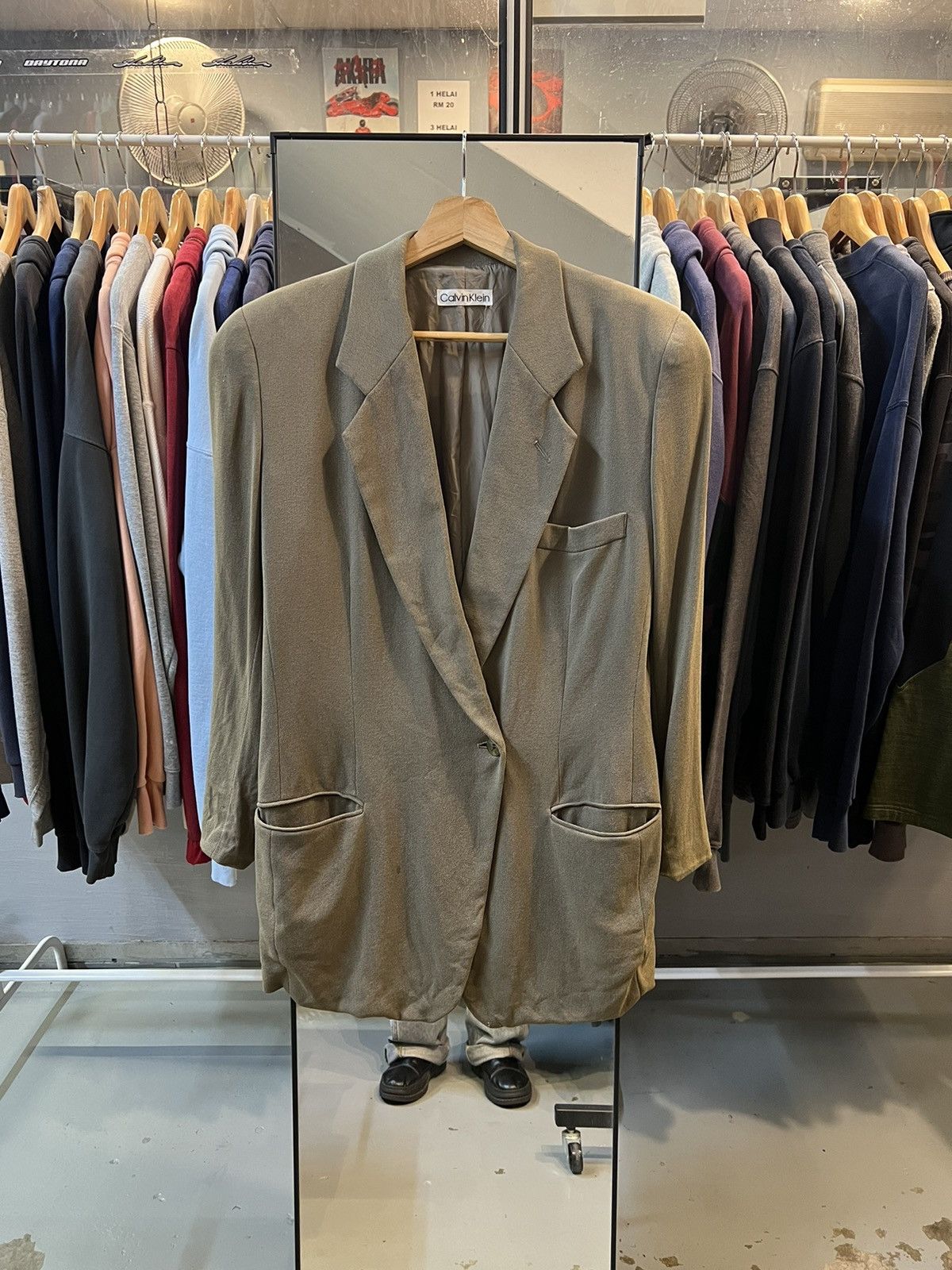 Calvin Klein Vintage Calvin Klein Blazer Size M / US 6-8 / IT 42-44 - 1 Thumbnail