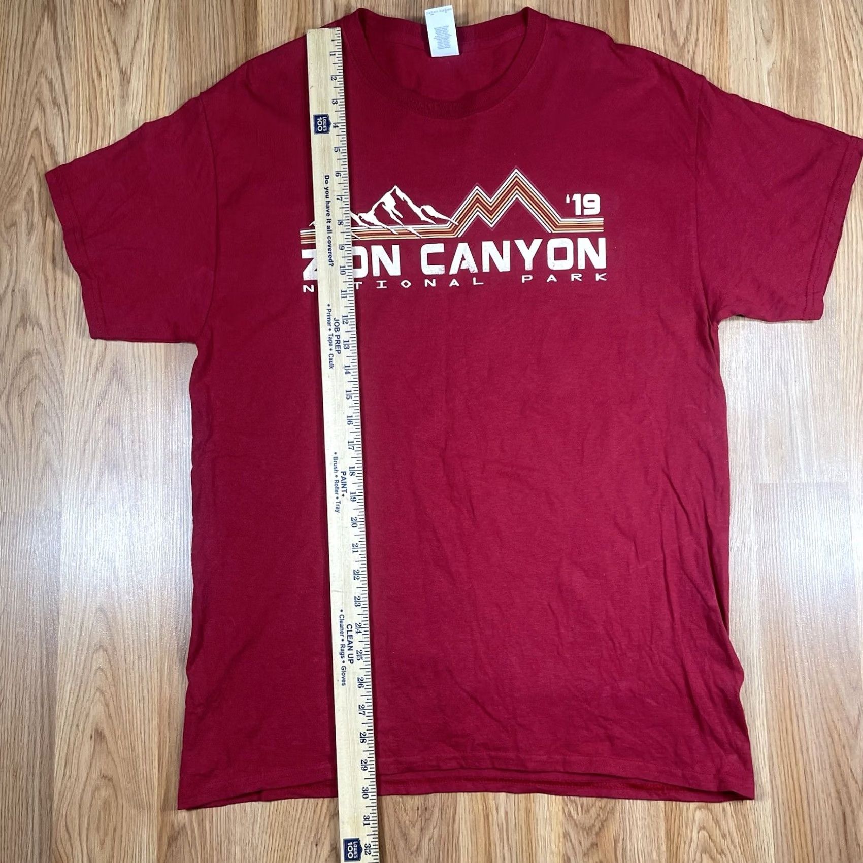 Gildan Gildan T-Shirt Mens L Red CrewNeck Ultra Cotton Zion Canyon National Park Size US L / EU 52-54 / 3 - 3 Thumbnail