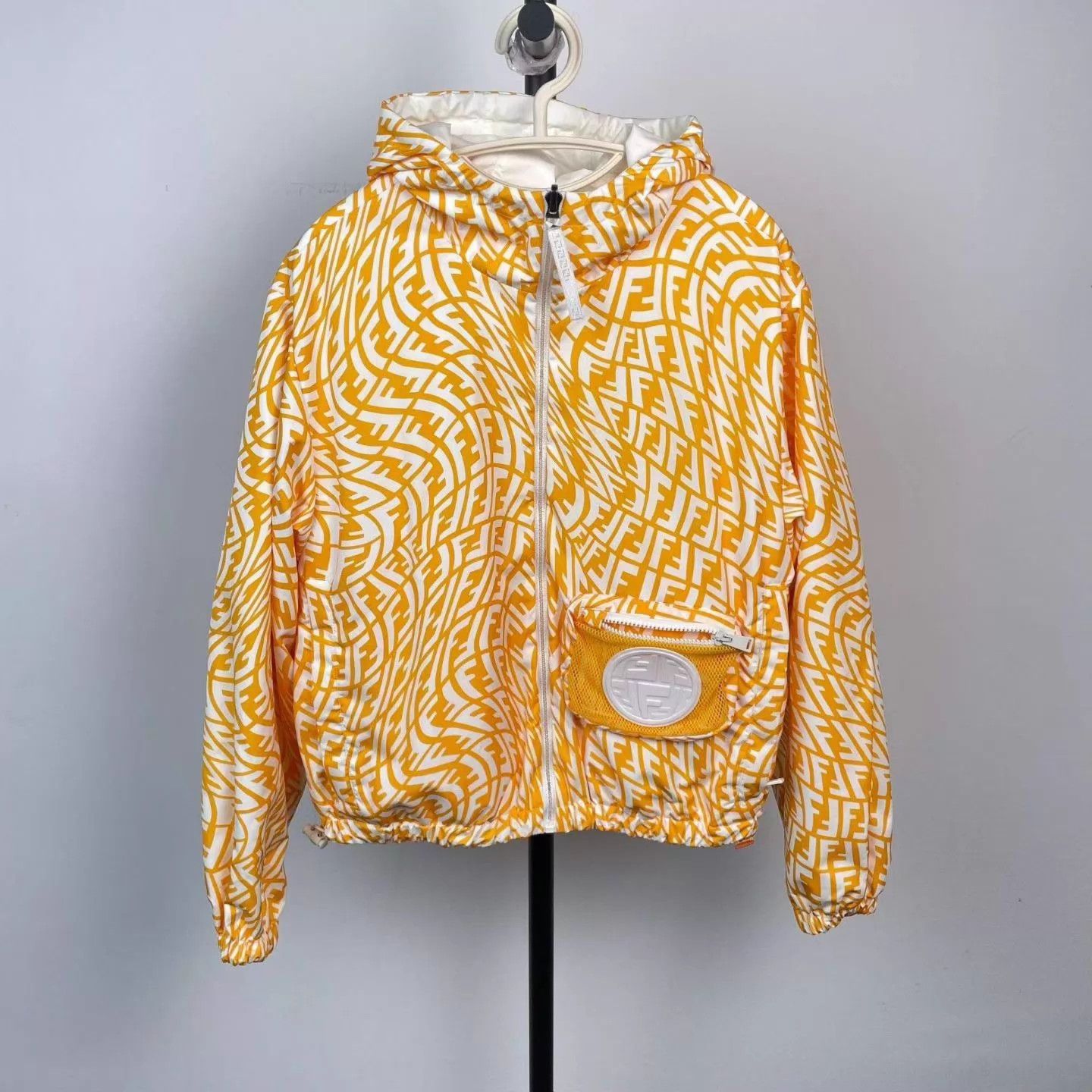 Fendi FENDI Yellow S Size Jacket Size S / US 4 / IT 40 - 1 Thumbnail