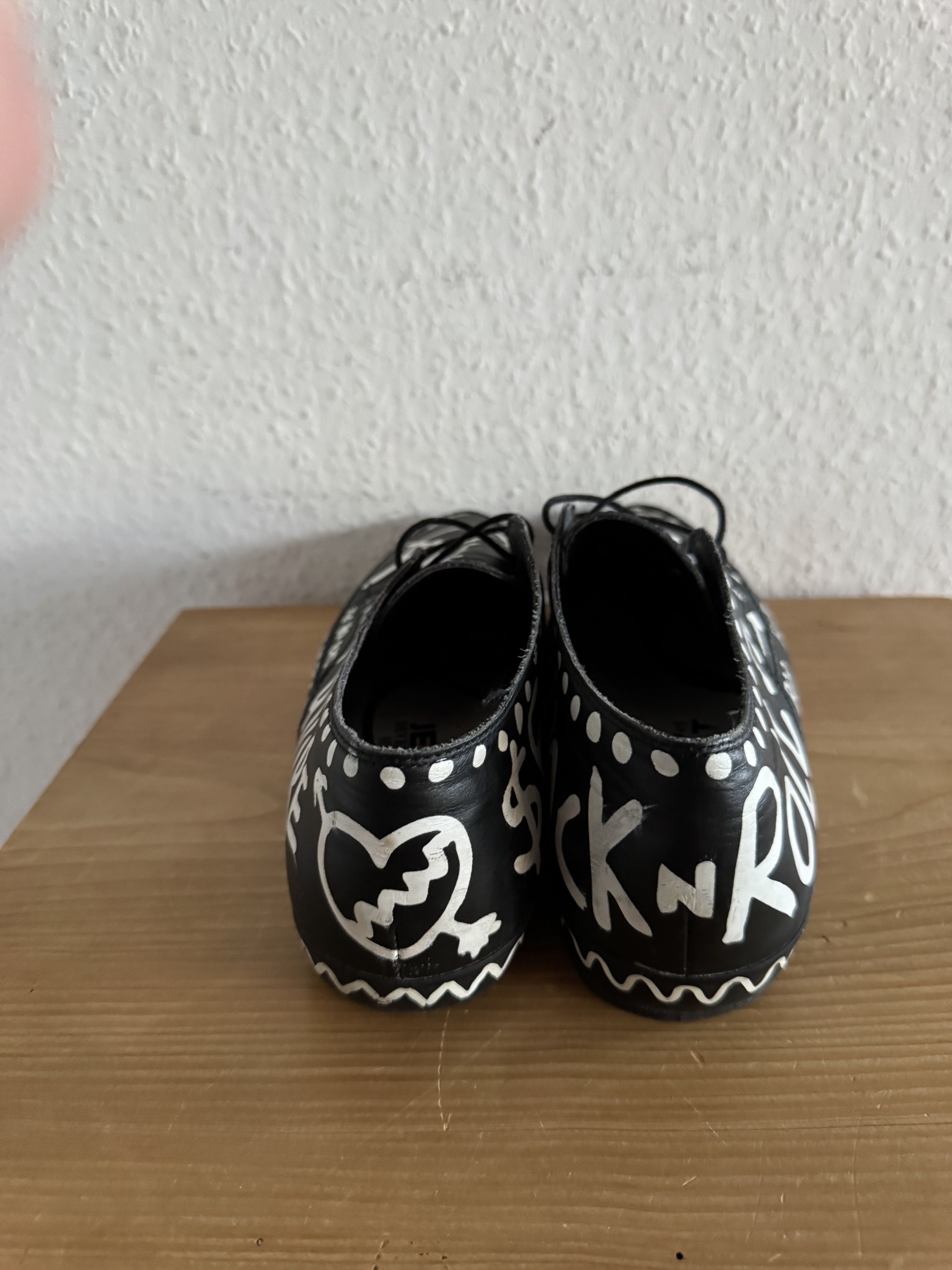Adidas × Jeremy Scott FW12 JS Slim Graffiti Sneakers Size US 9.5 / EU 42-43 - 3 Thumbnail