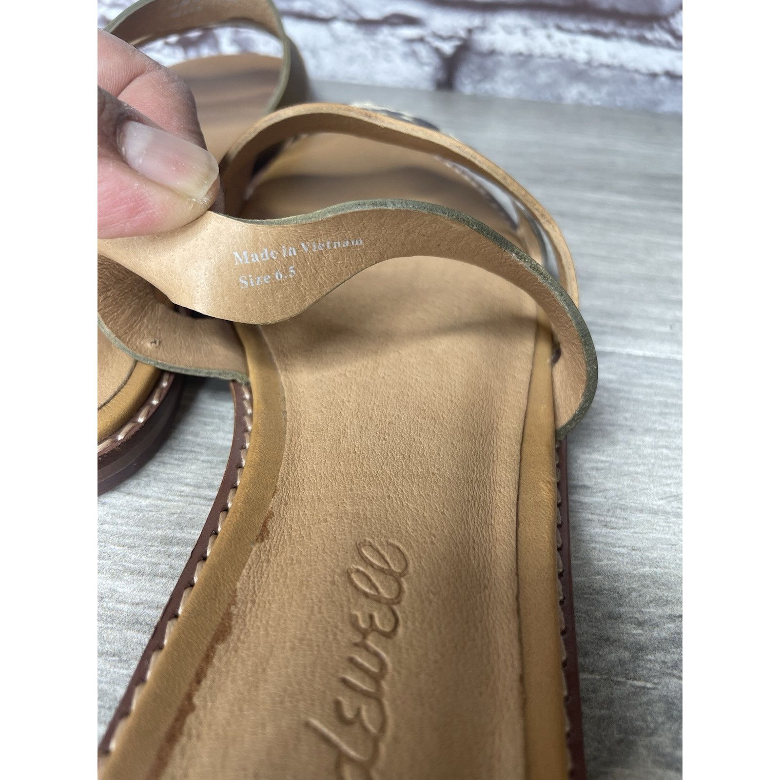 Madewell Madewell Brown Green Wavy Snake Embossed Leather Slides Flat Size US 6.5 / IT 36.5 - 16 Thumbnail