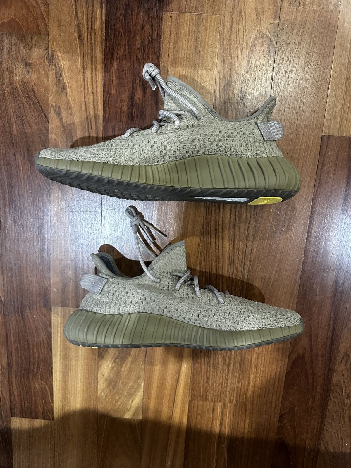 Adidas × Yeezy Yeezy earth 350 Size US 12 / EU 45 - 2 Thumbnail