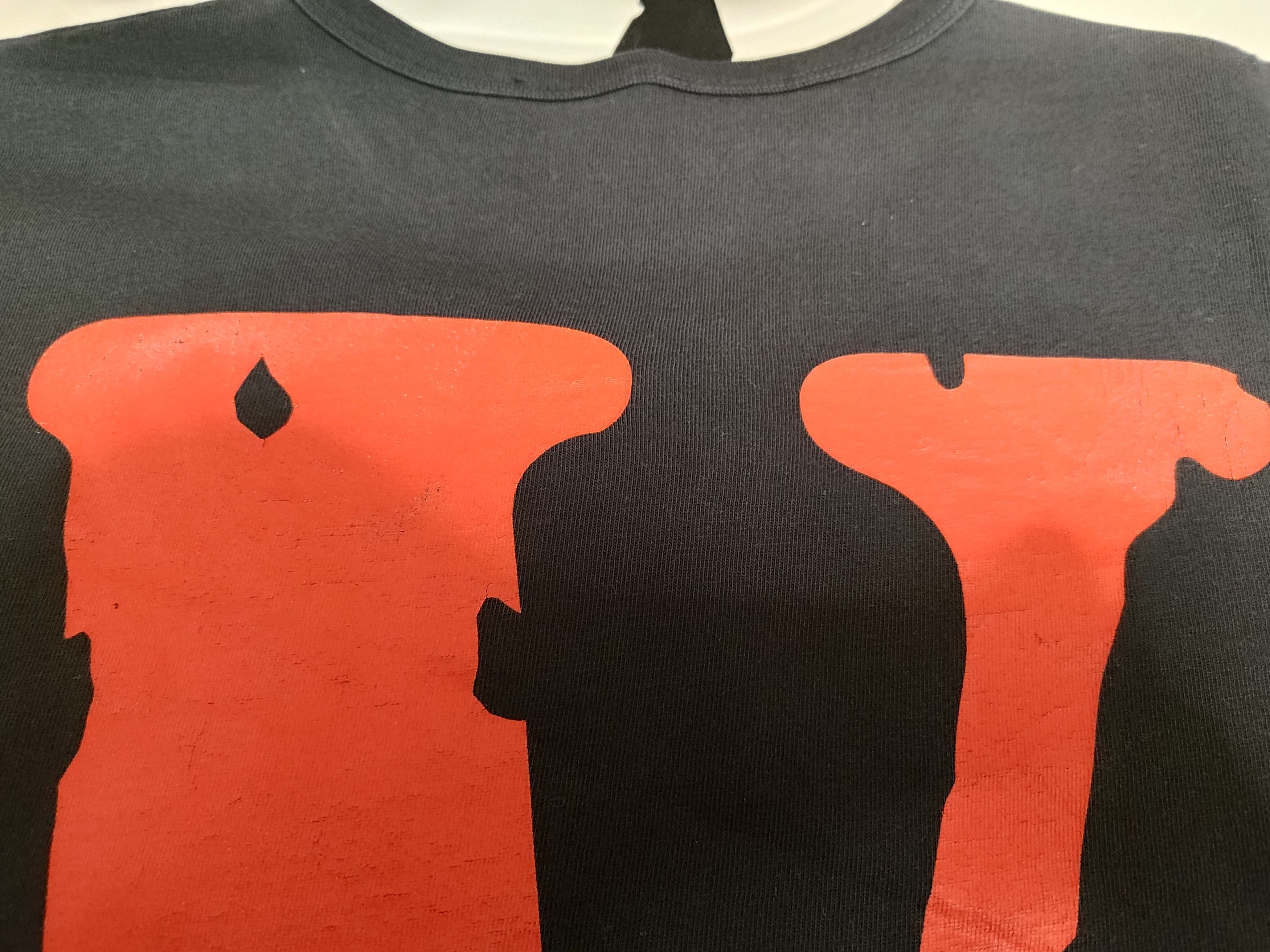 Vlone Vlone "Staple" red tee Size US L / EU 52-54 / 3 - 7 Thumbnail