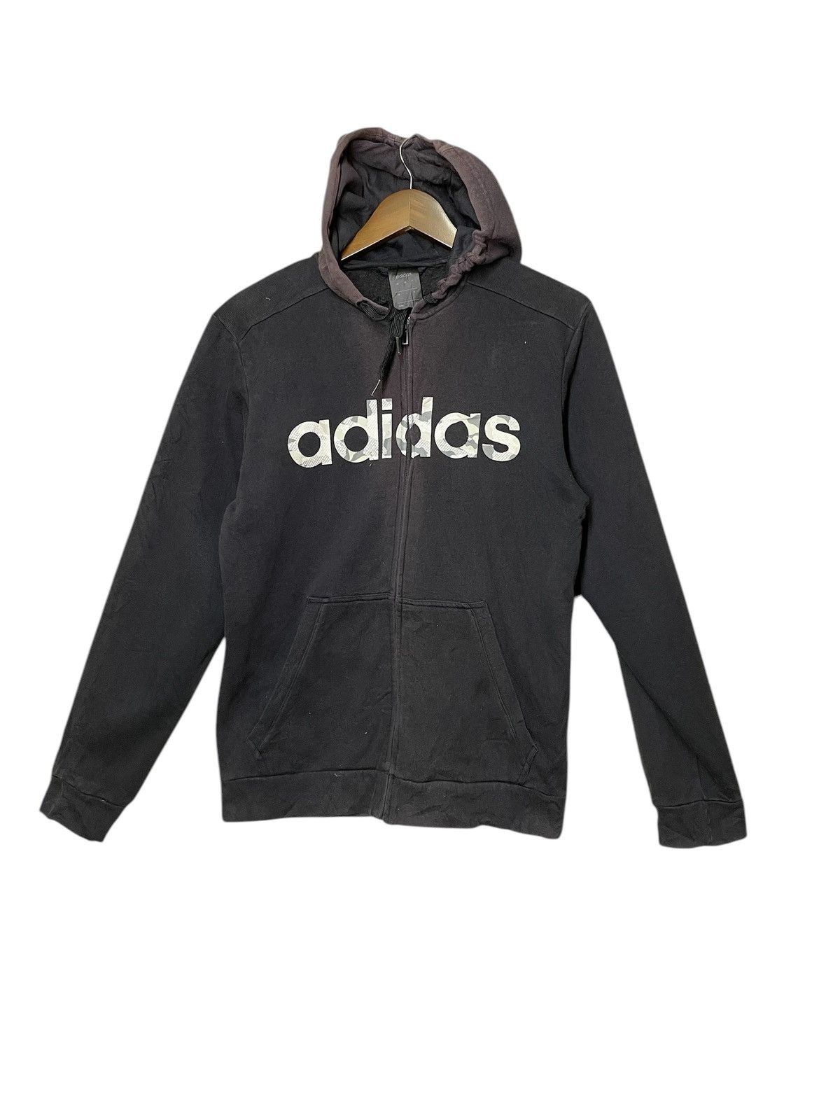 Adidas Adidas hoodie big logo printed sweatshirt Size US S / EU 44-46 / 1 - 1 Thumbnail