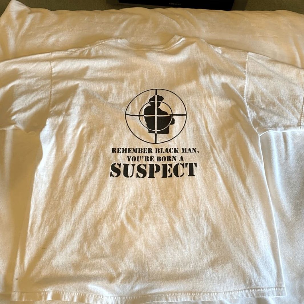 Gildan Gildan T-Shirt Mens Vintage Just Because I’m Black Doesn’t Mean I’m A Criminal Tee White 2XL Size US XXL / EU 58 / 5 - 2 Thumbnail