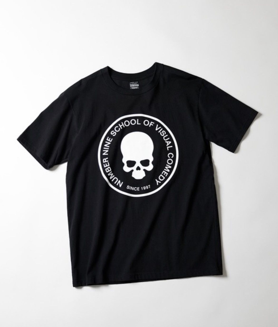 image of Number N Ine Number Nine School Of Visual Comedy Tee Stk Size 3 in Black, Men's