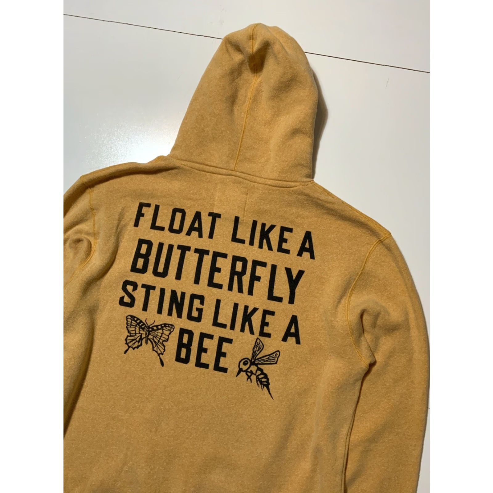 Roots VINTAGE Roots Of Fight Muhammad Ali Float Like Butterfly Sting Like Bee Boxing Hoodie XL Yellow Mens Size US XL / EU 56 / 4 - 4 Thumbnail
