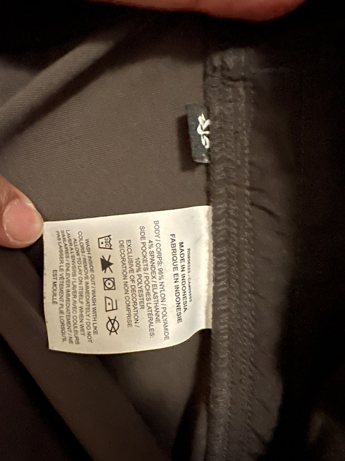 Nike ACG Nike ACG trail pants Size US 32 / EU 48 - 6 Thumbnail