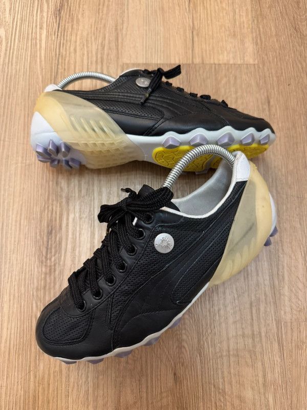 Maison MIHARA YASUHIRO × Puma Puma by Mihara Yasuhiro Low Sneakers Black leather size 40 Size US 7.5 / EU 40-41 - 1 Thumbnail