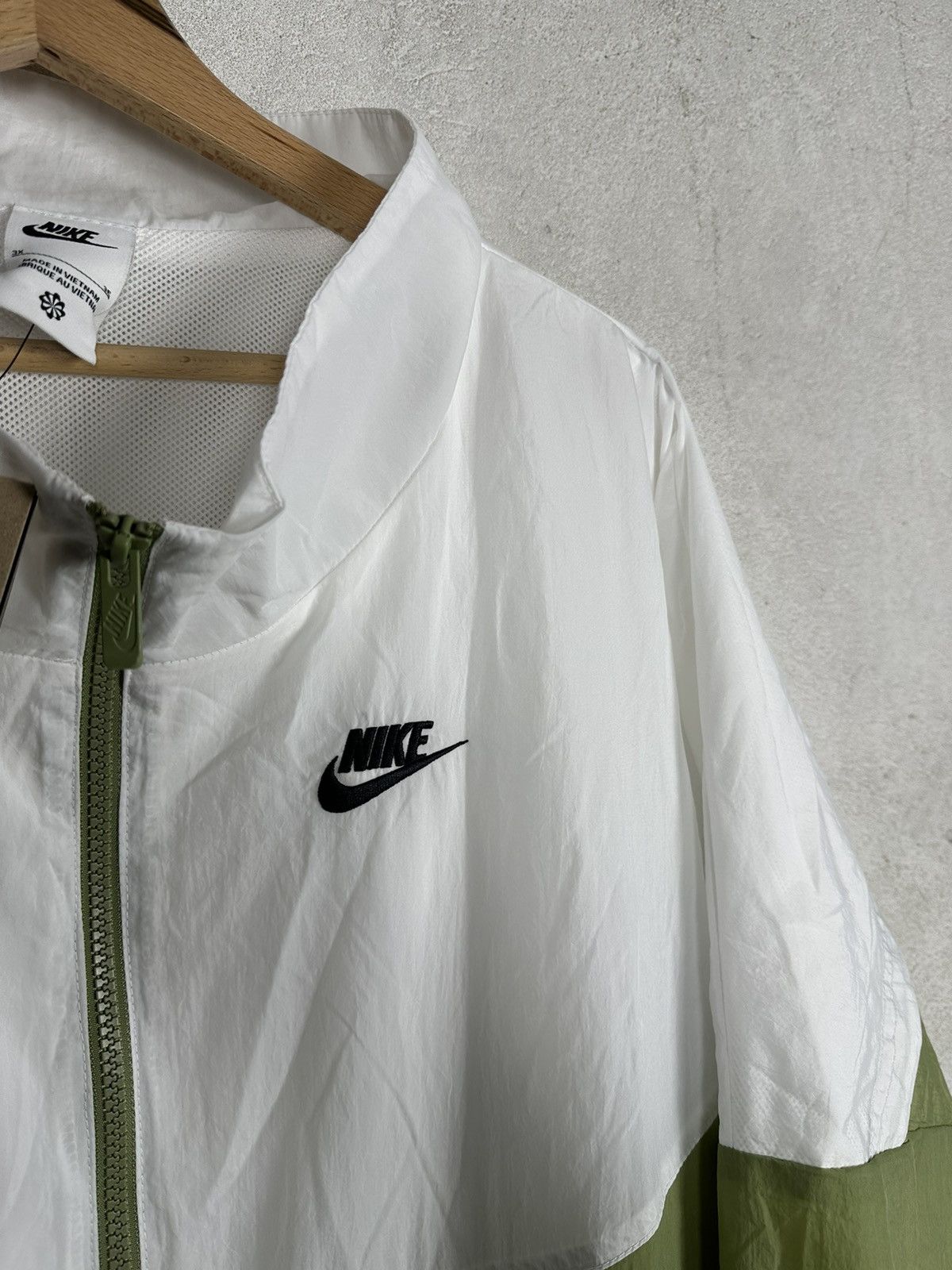 Nike × Vintage DSWT Nike Nylon Track Jacket Swoosh Oversize Size US XXL / EU 58 / 5 - 3 Thumbnail