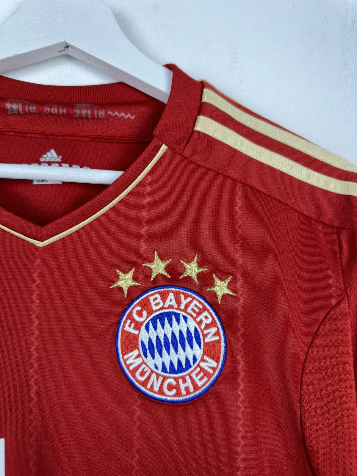 Adidas Bayern Munich 2012 Home Soccer Jersey Football Shirt Size US S / EU 44-46 / 1 - 7 Thumbnail