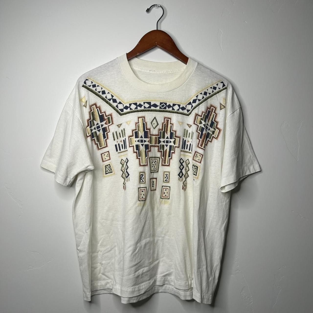 Vintage 90s Native American Tee no tag about a size large Size US L / EU 52-54 / 3 - 1 Thumbnail