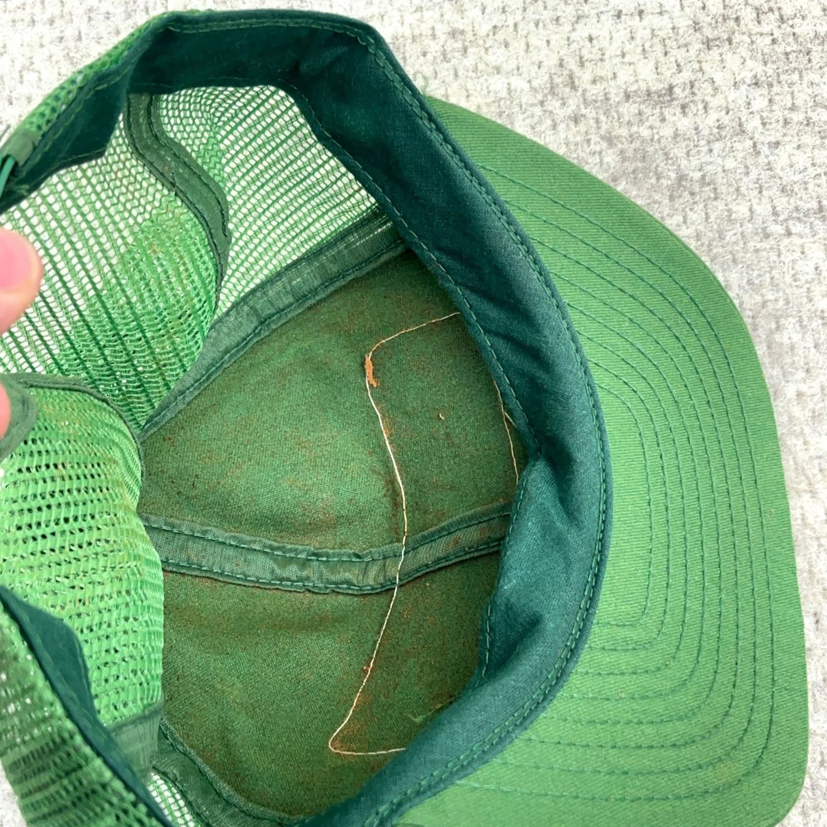 Vintage VINTAGE Louisville MFG Hat Mens One Size Green John Deere Trucker Cap Made USA 80s Tractor Patch Size ONE SIZE - 4 Thumbnail
