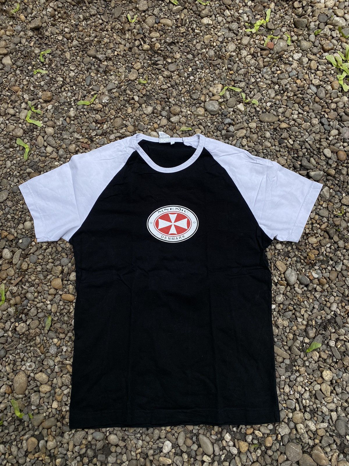 Band Tees × Vintage Vintage mnemic Denmark Death Metal Rock T-Shirt Size US XL / EU 56 / 4 - 1 Thumbnail