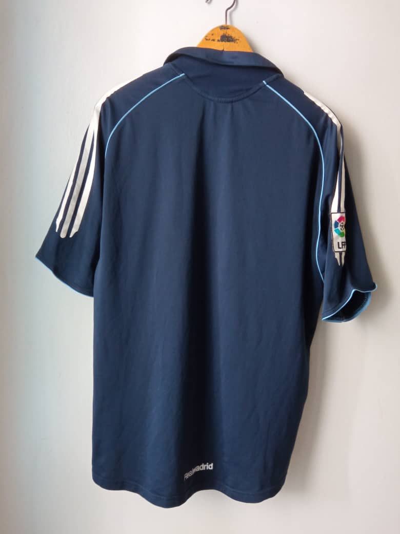 Vintage Vintage Adidas Real Madrid 2004/05 Away kit Jerseys Size US M / EU 48-50 / 2 - 2 Thumbnail
