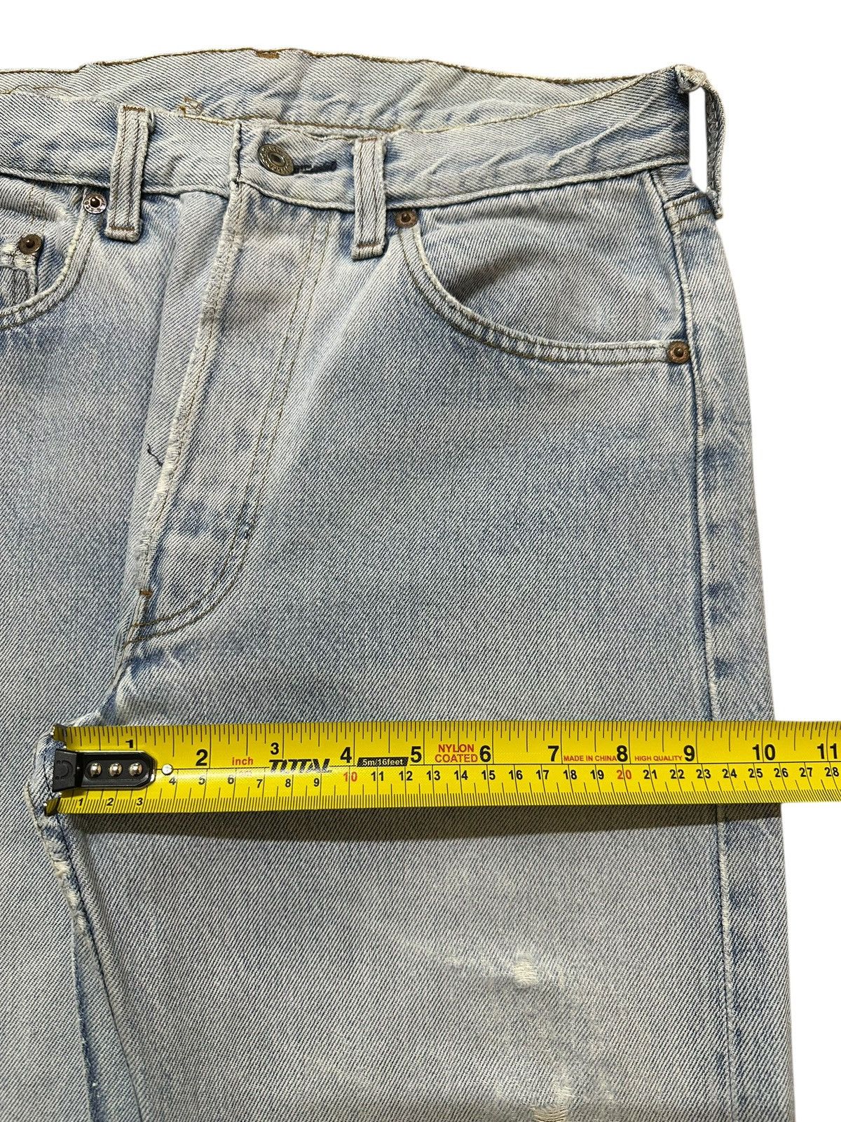 Levi's Vintage Levis Blue Light Wash Distressed Style Jeans Size US 28 / EU 44 - 13 Thumbnail
