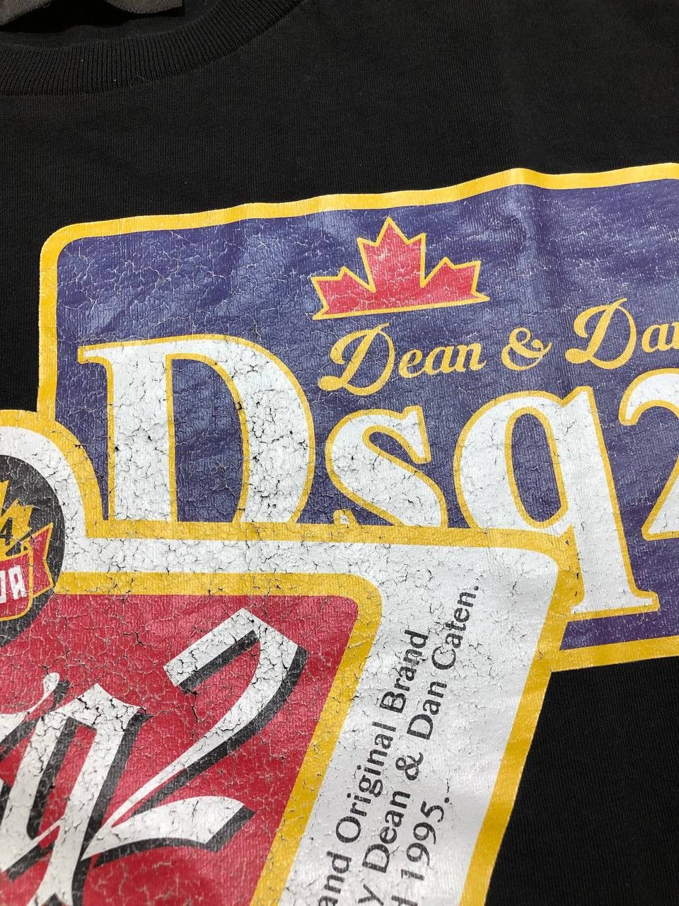 Dsquared2 Y2K Dsquared2 Asymmetric Print T-Shirt Rare Hype Size US S / EU 44-46 / 1 - 13 Thumbnail