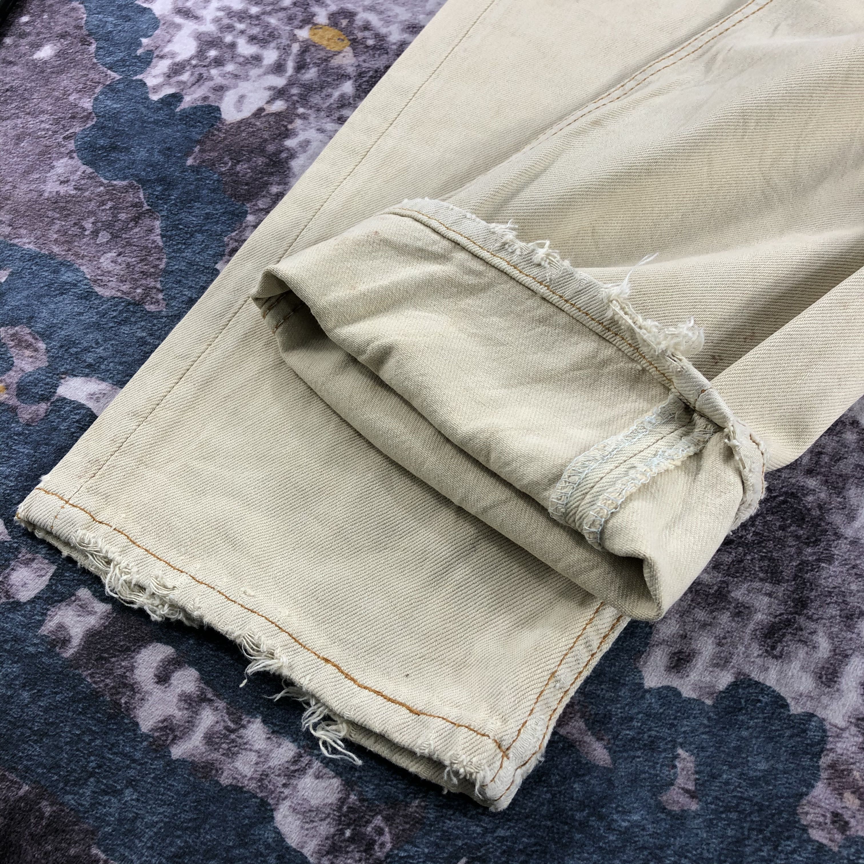 Levi's × Vintage 90s Vintage White Cream Levis 501 Jeans-JM2428 Size US 33 - 9 Thumbnail