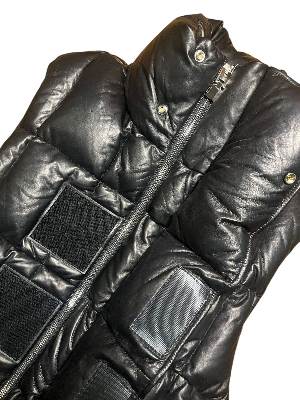 Givenchy Givenchy AW21 Runway Lambskin Leather Puffer Vest Look 5 Size US L / EU 52-54 / 3 - 6 Thumbnail
