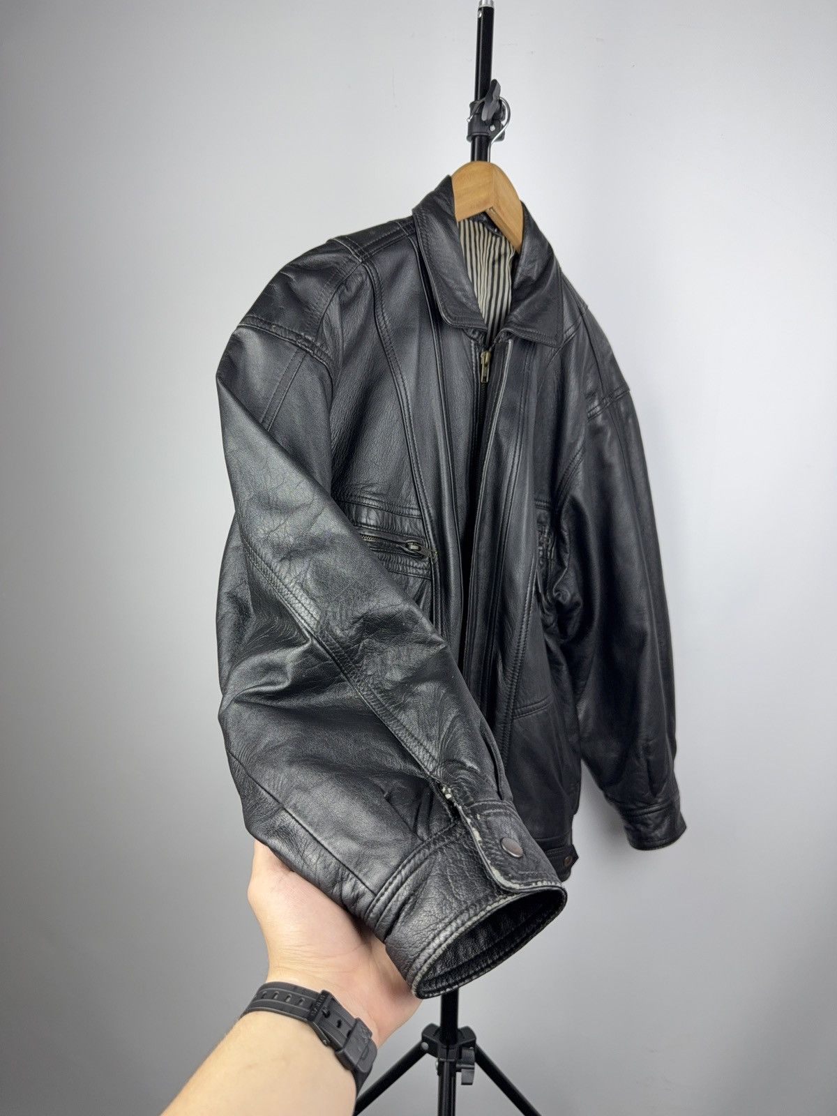 Vintage Vintage 90s Avant Garde Leather Biker MOTO Y2K Jacket Size US S / EU 44-46 / 1 - 7 Thumbnail
