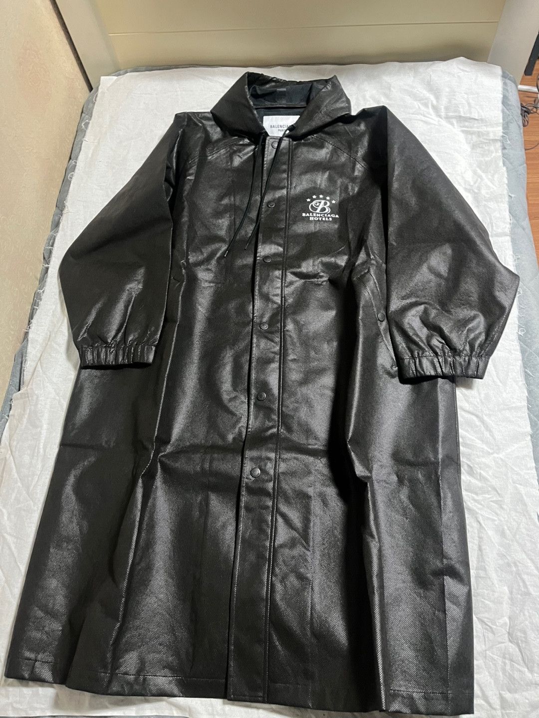 Balenciaga 'BALENCIAGA HOTELS' raincoat long jacket Size US S / EU 44-46 / 1 - 2 Thumbnail