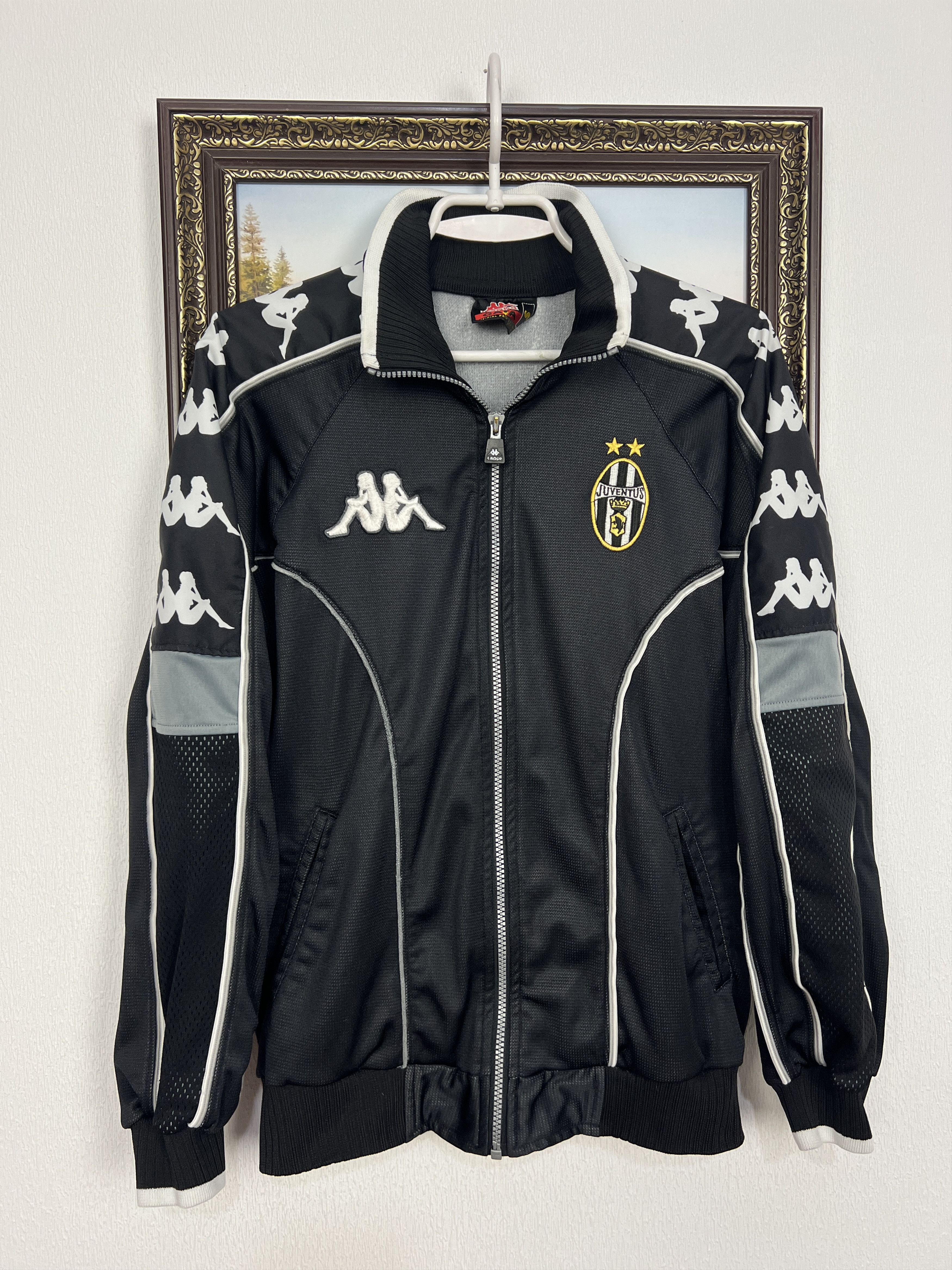 Kappa Vintage Juventus Football Jacket Soccer Track Top Maglia Size US S / EU 44-46 / 1 - 1 Thumbnail