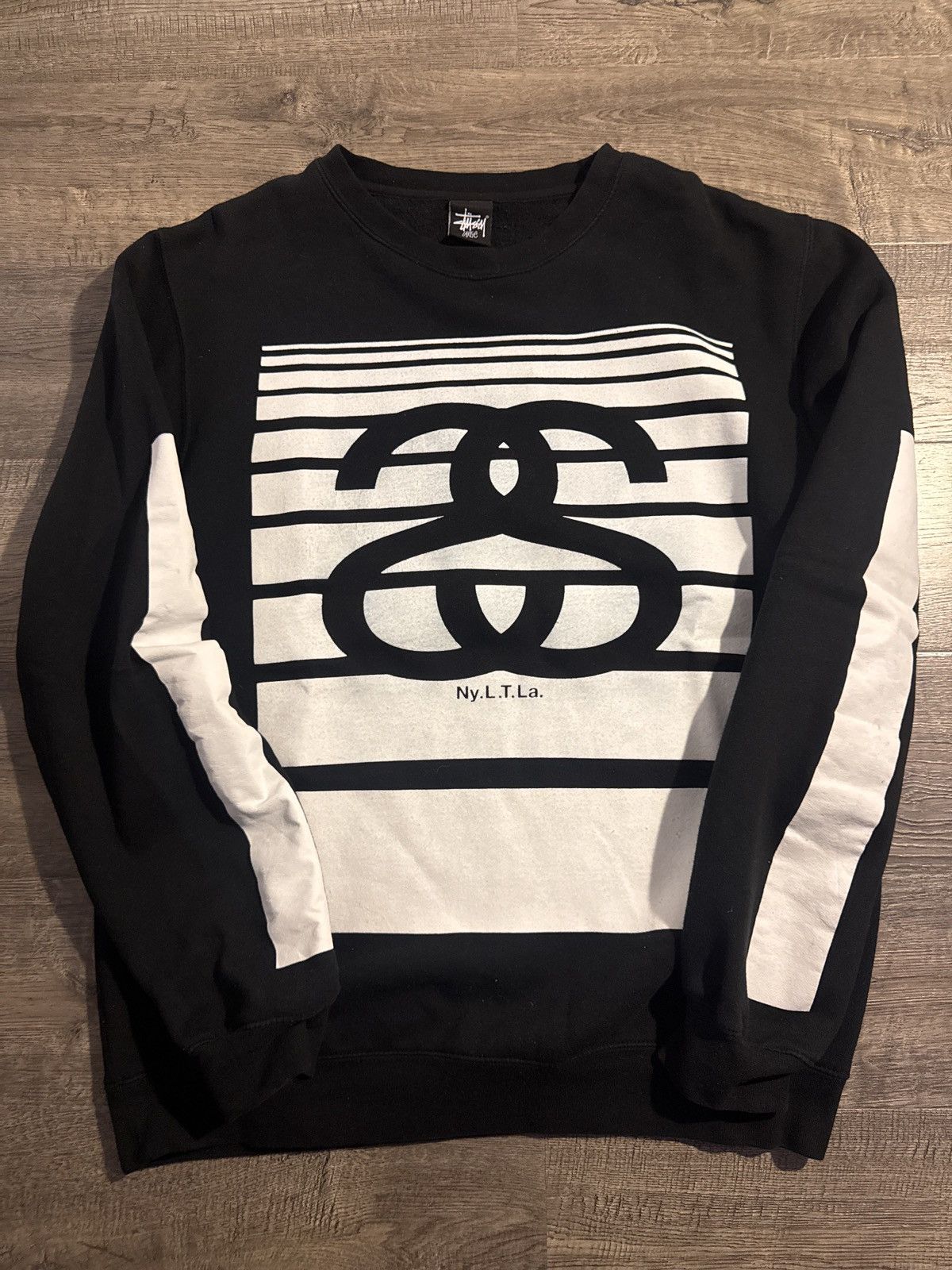 Stussy Stussy crewneck Size US L / EU 52-54 / 3 - 1 Thumbnail