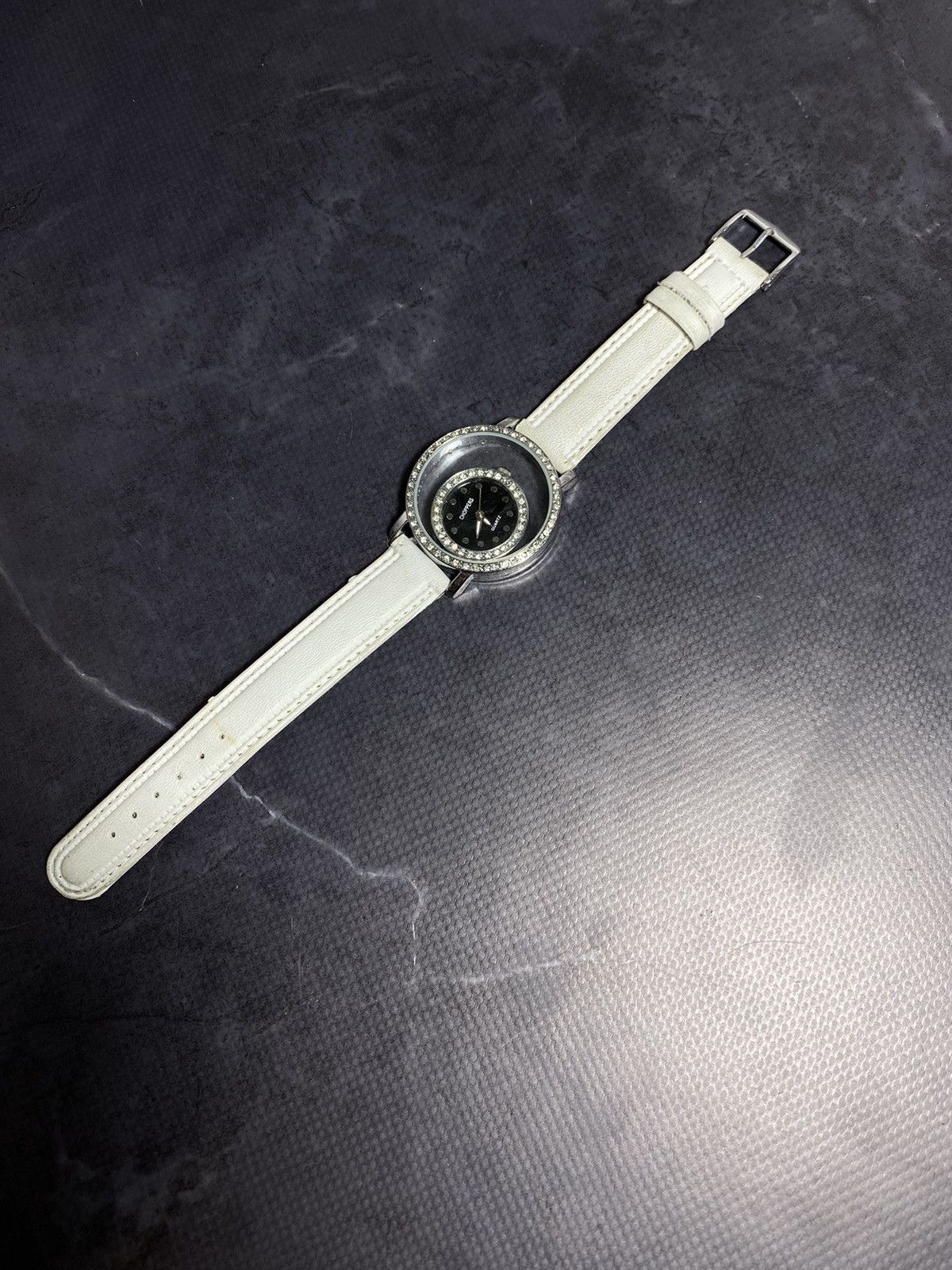 Jewelry × Vintage Choppers Floating Dial Crystal Watch White Elegance ⌚ Size ONE SIZE - 7 Thumbnail