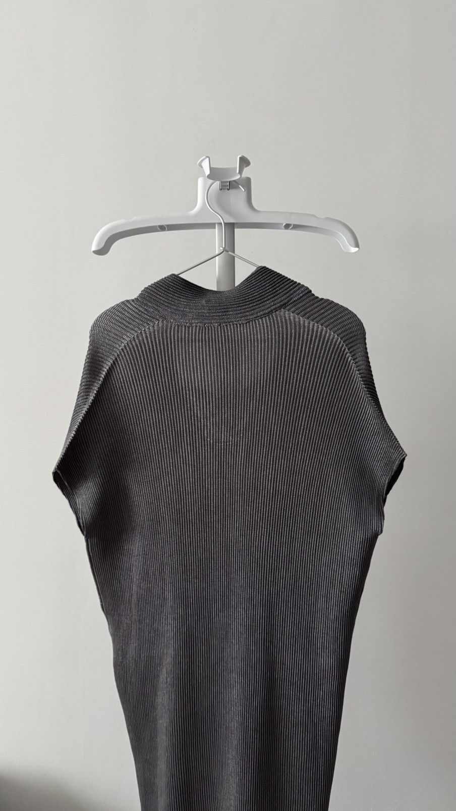 Pleats Please Issey Miyake Sleeveless Dress With Tie Neck Inspired Pleats Please Miyake Size M / US 6-8 / IT 42-44 - 8 Thumbnail