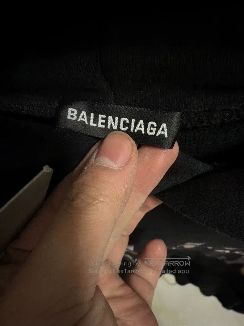 Balenciaga Balenciaga Portrait sweatshirt Size US L / EU 52-54 / 3 - 3 Thumbnail
