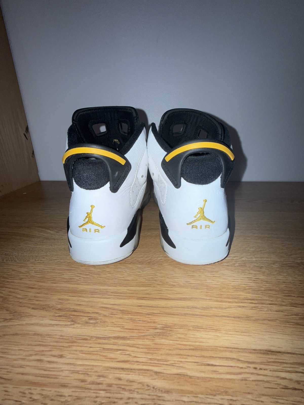 Jordan Brand Jordan 6 “ochre” Size US 6 / EU 39 - 4 Thumbnail