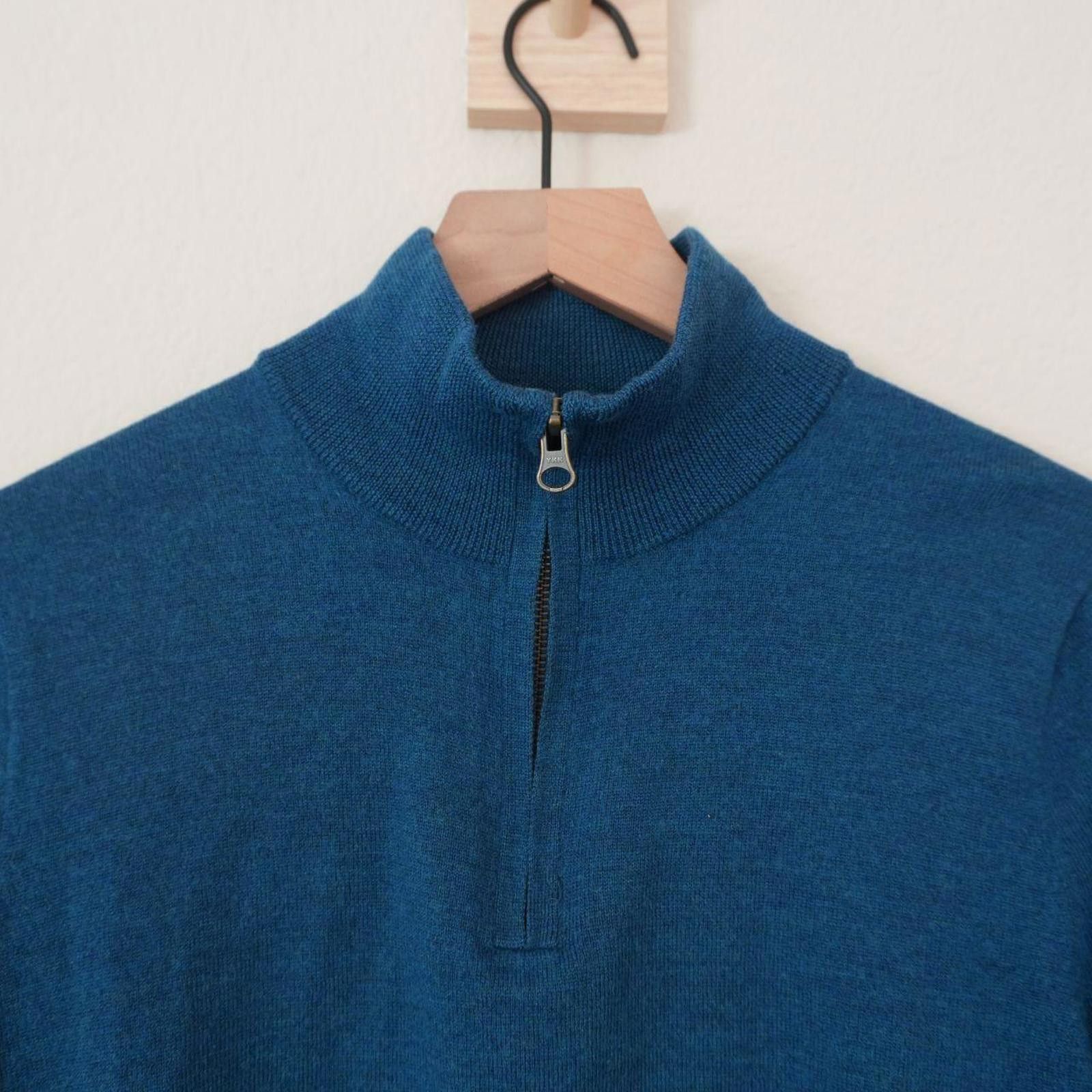 J.Crew J-Crew Sweater Women's M Blue 1/4 Zip Merino Wool Size M / US 6-8 / IT 42-44 - 4 Thumbnail